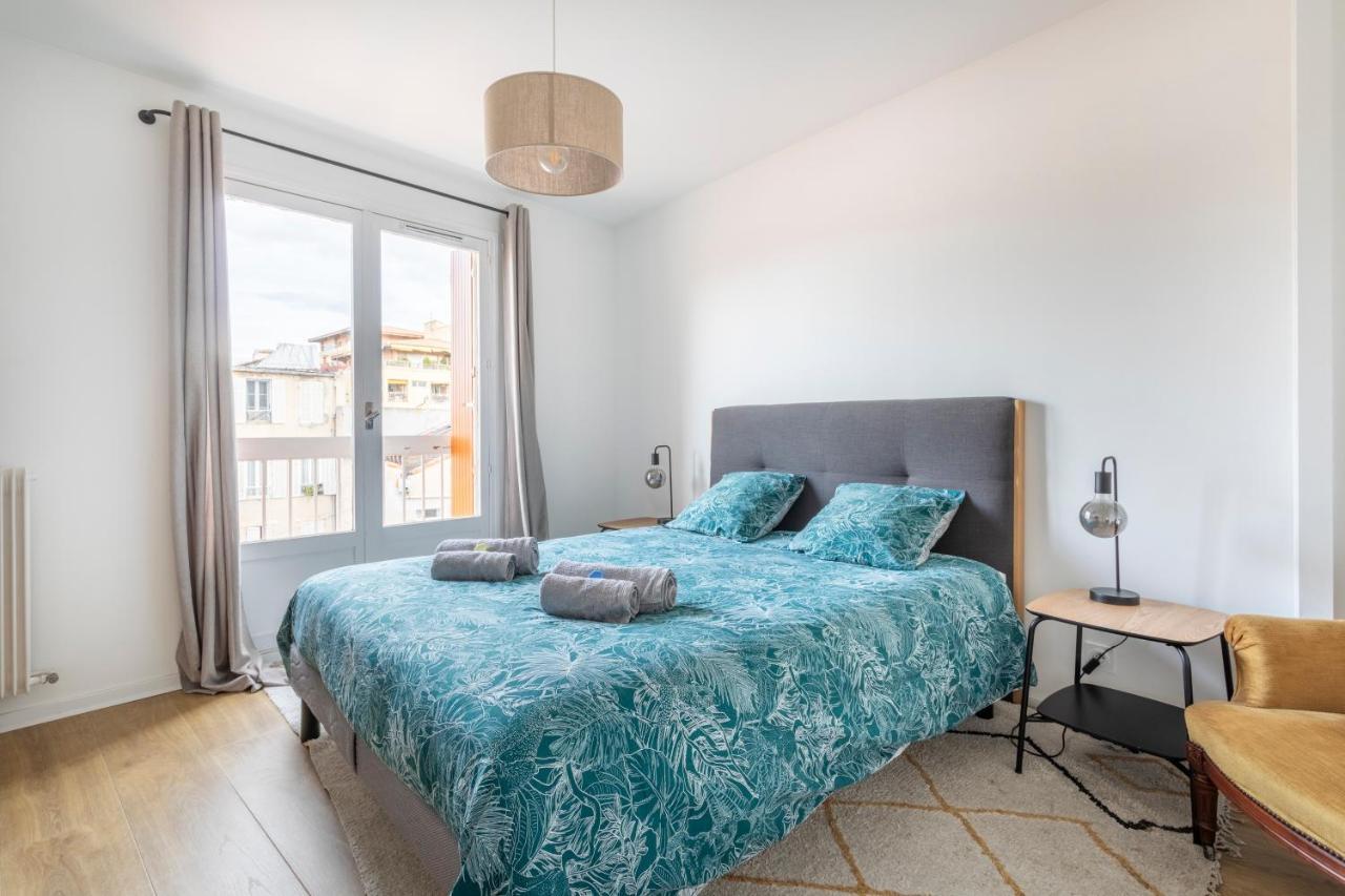 Appartement Deux Chambres Sur Le Vieux Port Avec Clim Marsella Exterior foto